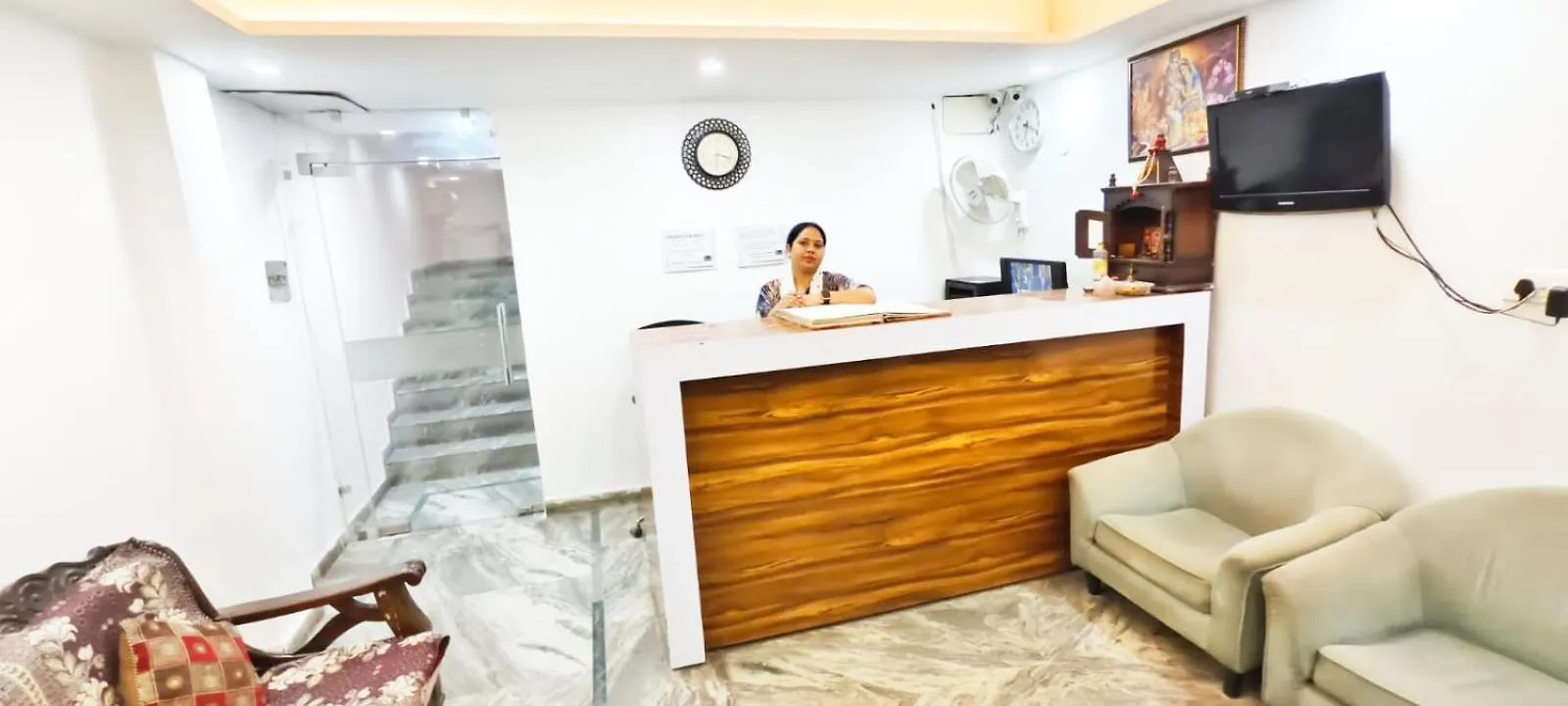 Dev Hotel New Delhi